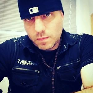 Meet your Posher, Jon